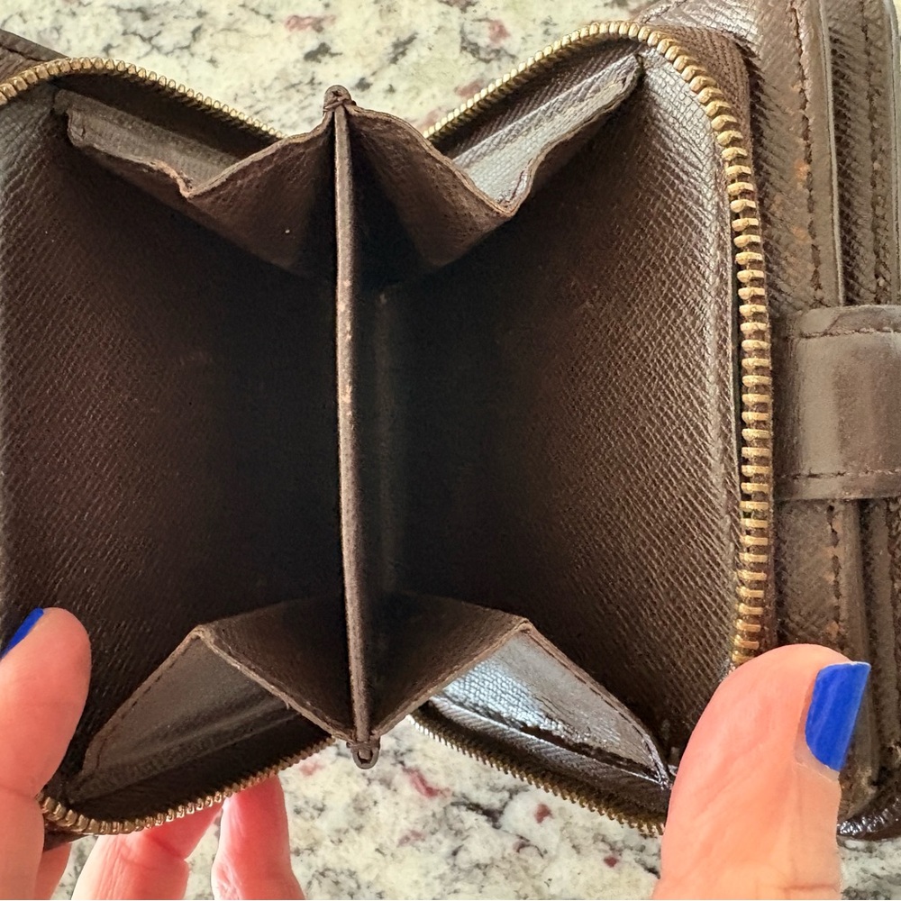 Louis Vuitton Damier Ebene Bifold Wallet - Picture 12 of 15